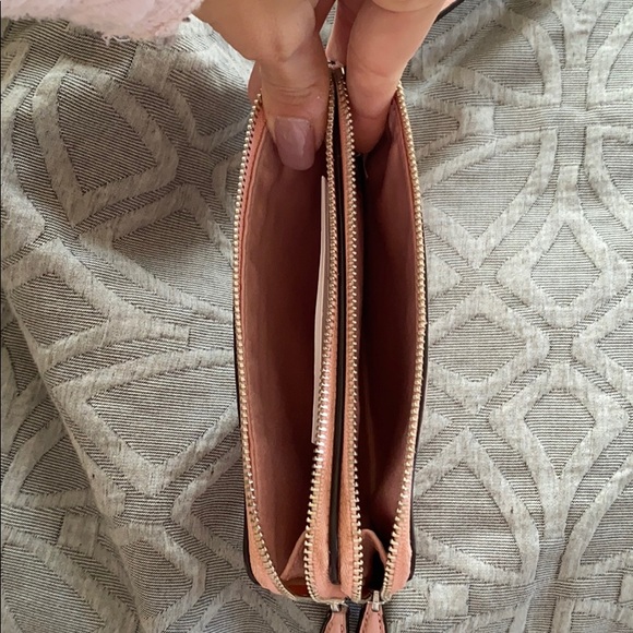 Coach Wristlet - Picture 5 of 7